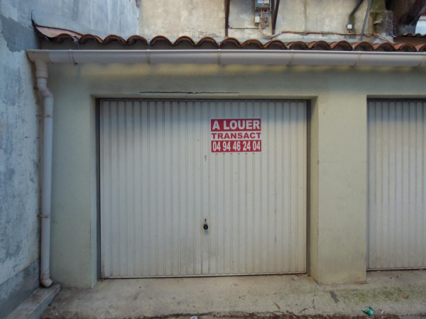 Offres de location Garage Toulon 83000