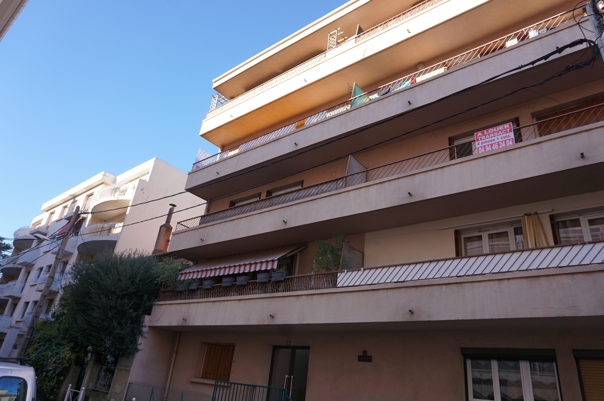 Location APPARTEMENT T4 PONT DU LAS TOULON